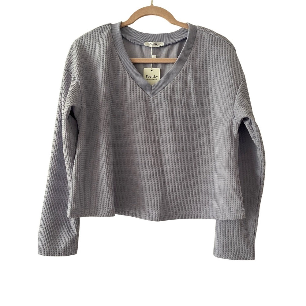 Poetsky Lavender V Neck Top T Shirt Small NWT